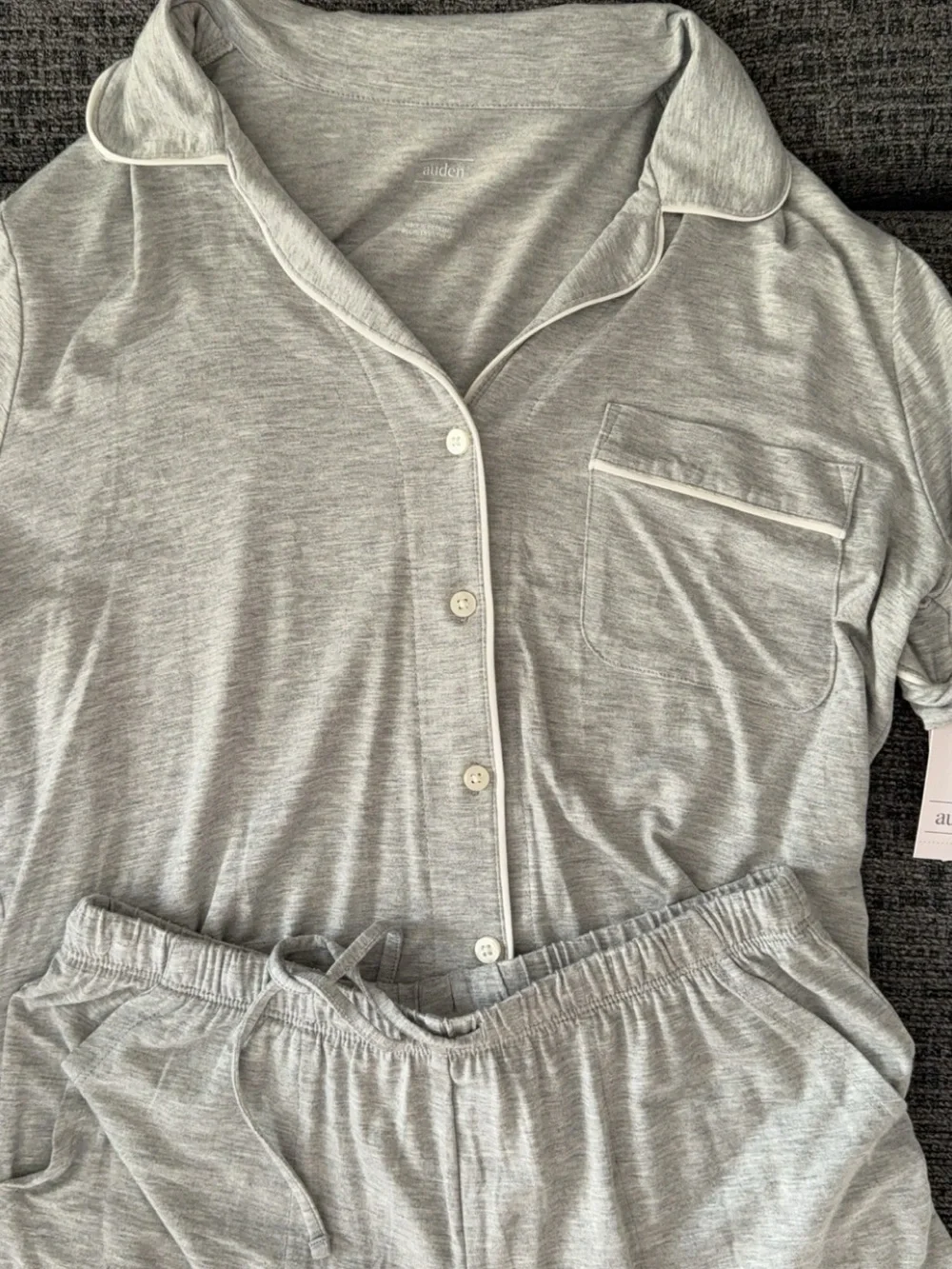 Target Short-Sleeve Gray Pajama Set - Picture 3 of 6